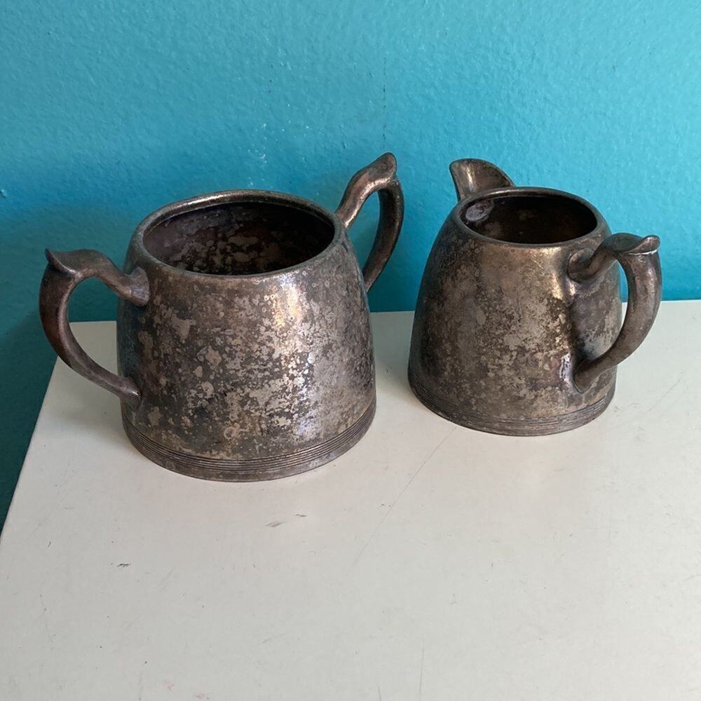Rustic Vintage Metal Containers - Picture 6 of 14